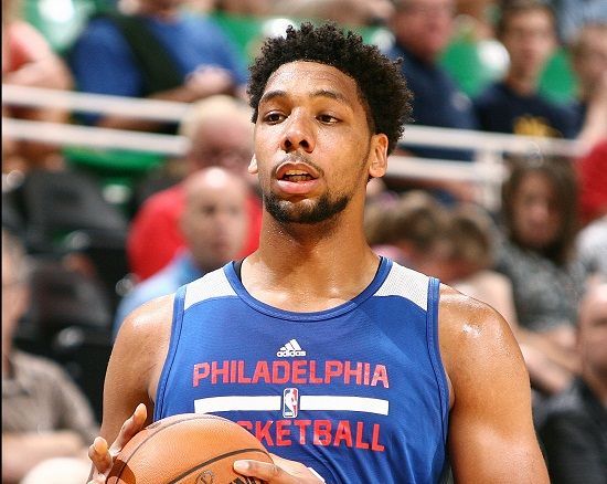 中场抢断后 中场抢断后