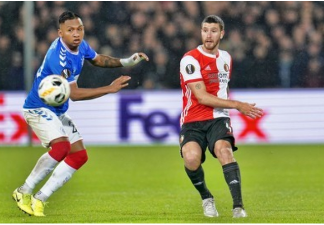 许多球队在 许多球队在