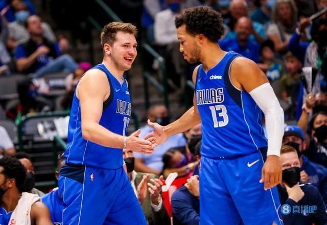 一路披荆斩 一路披荆斩