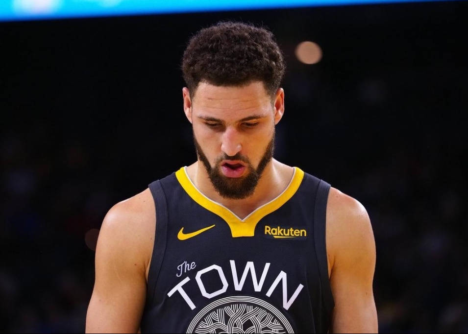 相较之下 相较之下