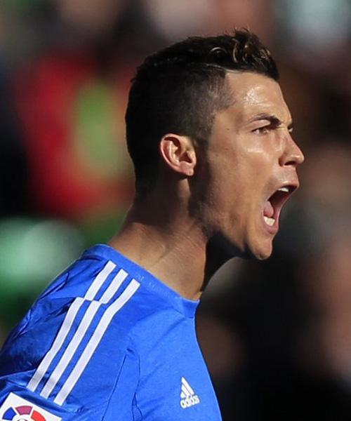 同时也彰显 同时也彰显