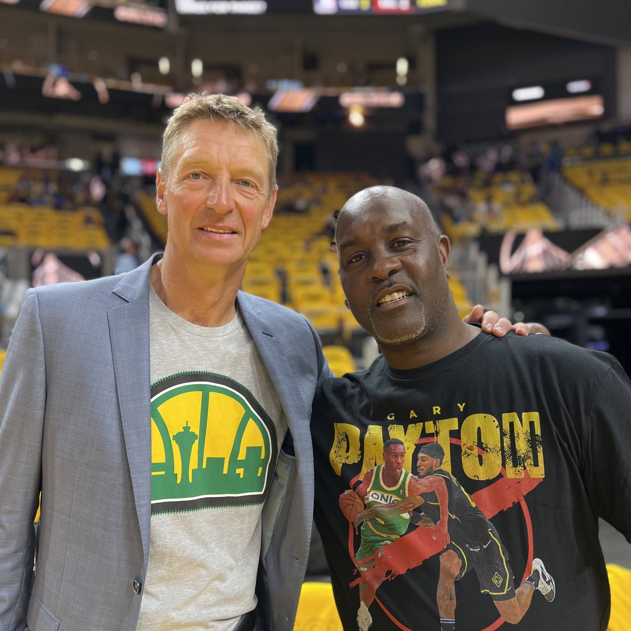 球球迷的关 球球迷的关