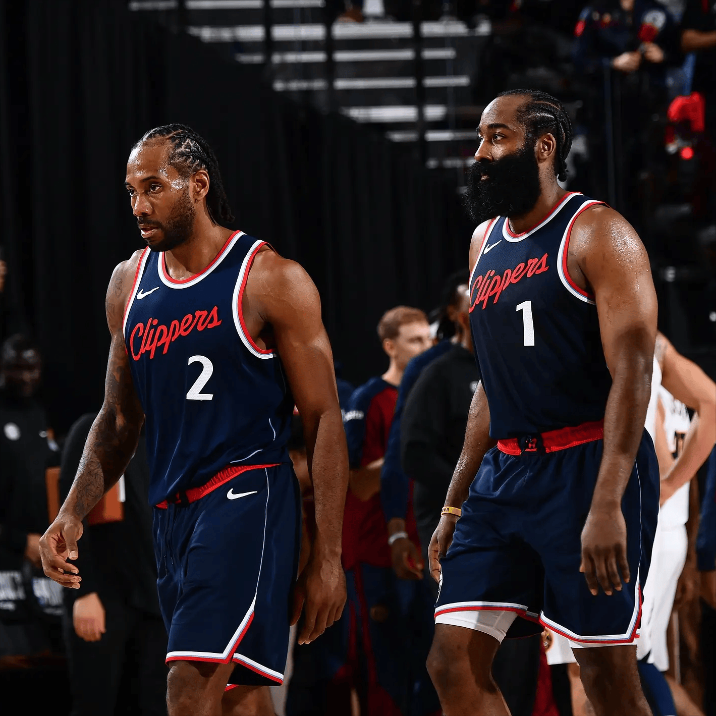 听牌还是追 听牌还是追